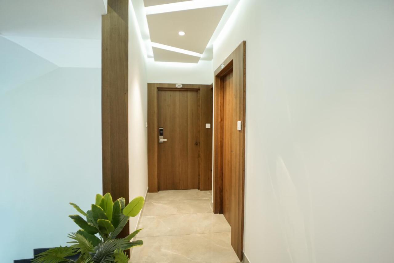 Sulu Residency Otel Kochi Dış mekan fotoğraf